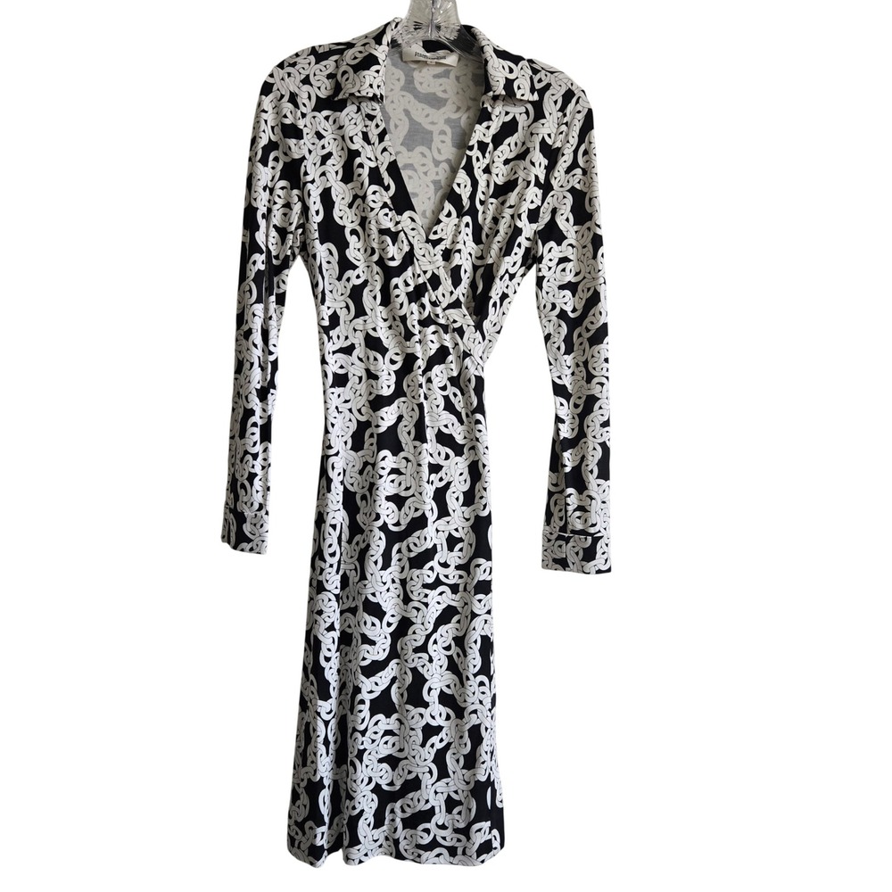 Vtg Diane von Furstenberg 6 Wrap Dress Womens Black White Excellent Silk Chain